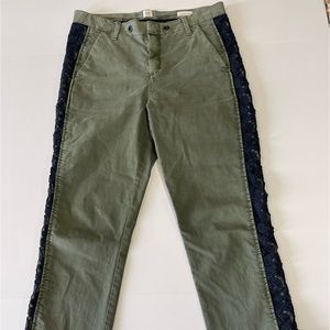 Gap girlfriend chino size 4 olive color worn twice